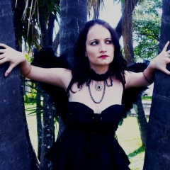 Leticia Oliveira, 13.04.1990, Uberaba