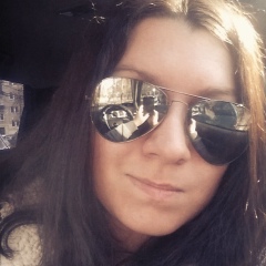 Аня Хуснетдинова, Москва