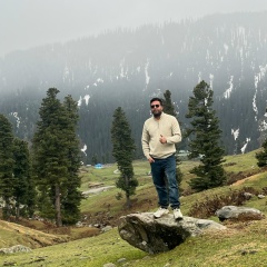 Shahroz Nabi, 02.12, Srinagar
