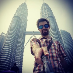 Иван Хрони, Санкт-Петербург