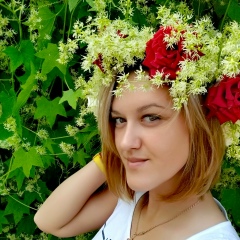 Анна Довжик