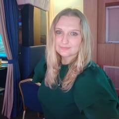 Юлия Позднякова, Москва