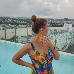 Марина Маринина