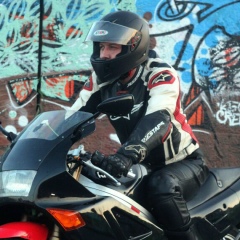 Ваня Елагин, Санкт-Петербург