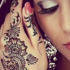 Лиза Тойсумова