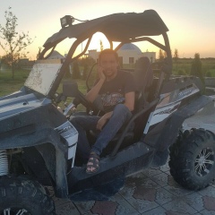 Анаят Бакиев, Алматы