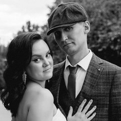 Аня Тихонова