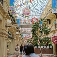 Айслуу Дулуш, Москва