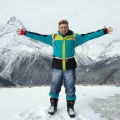 Вальдемар Покаместов, 18.05, Москва