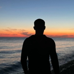 Олег Олегов, 21.10, Симферополь