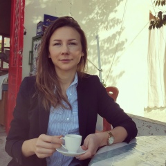 Анна Томищ, 25.11