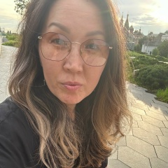 Gela Kookyeva, Москва