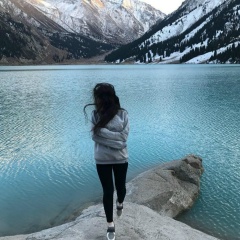 Улбосын Абдашим, Алматы