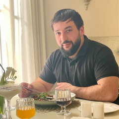 Хорен Петросян, 27.10, Псков