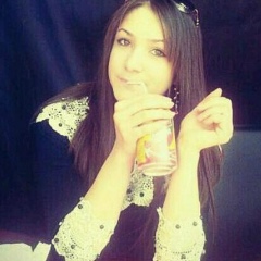 Айна Якубова