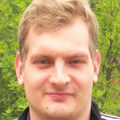 Максим Ефремов, Санкт-Петербург