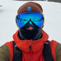 Дмитрий Антонов