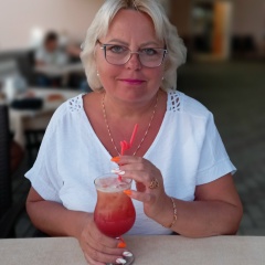 Марина Свиридова, 15.06.1972, Москва