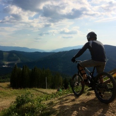 Maksim Kopein, 10.08, Черновцы