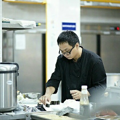 Евгений Пак, Москва