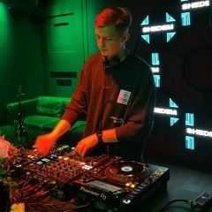 Артем Костюров, 04.01