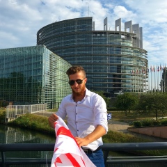 Nick Devdariani, 28.11, Stuttgart