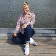 Лена Коссова