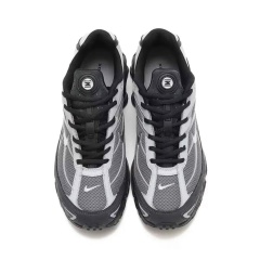 Кроссовки Тут, Москва