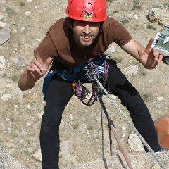 Man Q, Душанбе