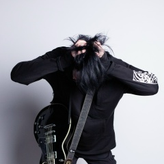 Артемий Иванов