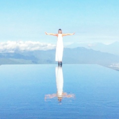 Анна Ренова