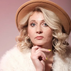 Юлия Зикрацкая, Красноярск