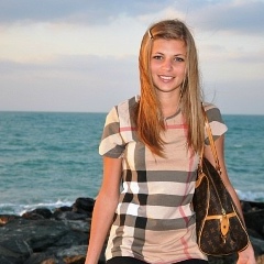 Виктория Петрова