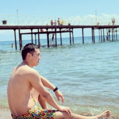 Bek Pazylbek, Москва