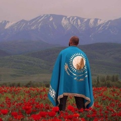 Айдын Карабаев, Алматы