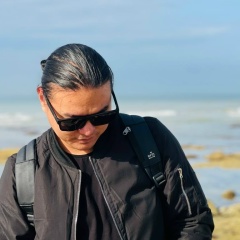 Ванчел Ли, 30.04, Алматы