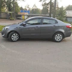 Каниб Канибадамец, Санкт-Петербург