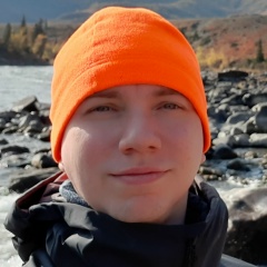 Леонид Синев