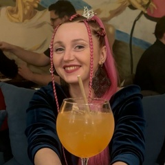 Алёна Гнеушева, 04.11, Омск