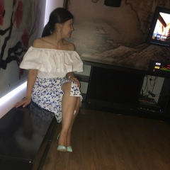 Жибек Оралова, Тараз