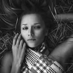 Alena Yanakieva, 19.12, София