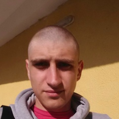 Александр Иванов