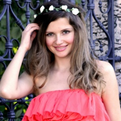 Настя Іванова, 15.05.1989, Hollywood