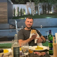 Виктор Топал, 15.08, Berlin