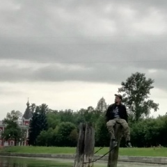 Виктор Белов, Санкт-Петербург