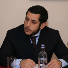 Гор Караханян, 05.02, Buckingham