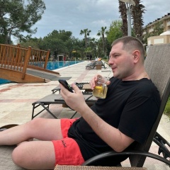 Евгений Ушаков, 18.08.1982, Москва