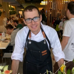 Евгений Еллиев