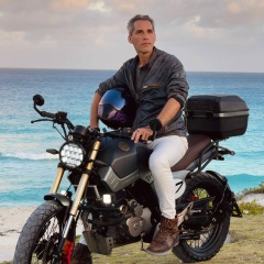 Константин Журавлёв