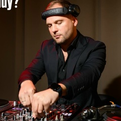 Артем Дацкий, Москва